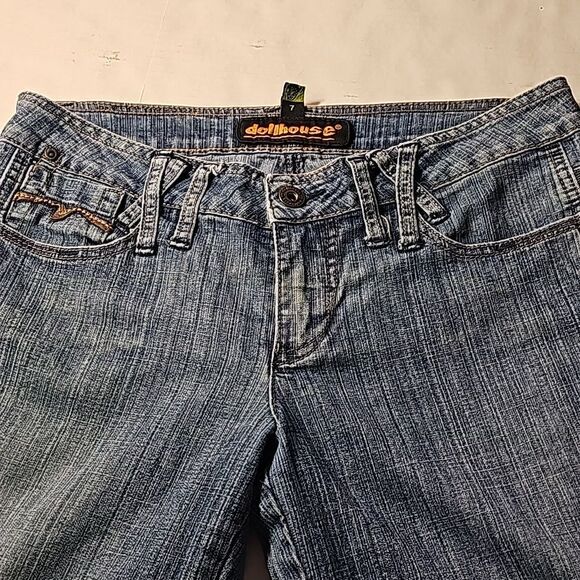 Dollhouse Denim - Dollhouse low rise flare legged 5 pocket jeans size 7